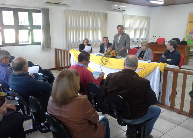 PREFEITO CASALI PARTICIPA DE AUDIÊNCIA PÚBLICA SOBRE PONTES INTERNACIONAIS